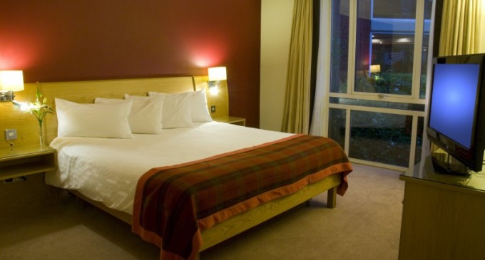 Events and warm weather drive September hotel demand