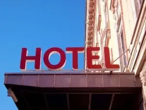 Finishing school for hotels introduced