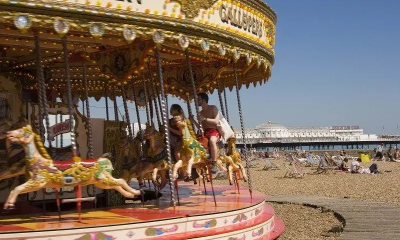 Sun newspaper launches campaign to cut tourism VAT to 5%