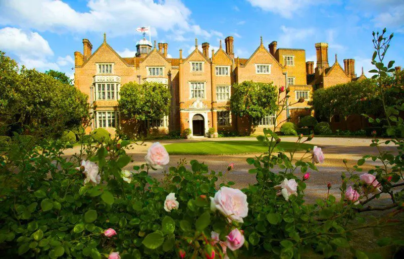 Front of House: Great Fosters Hotel