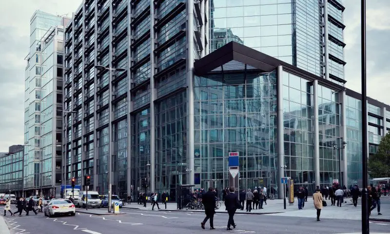 Natwest and RBS to consider charging businesses to hold money