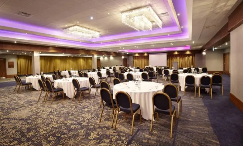 Holiday Inn