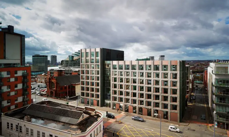 Hampton by Hilton