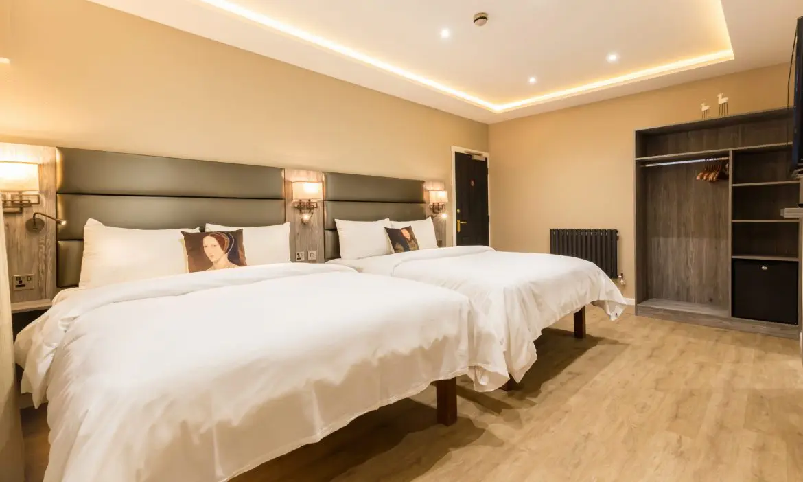 Central London Boutique Hotel For Sale