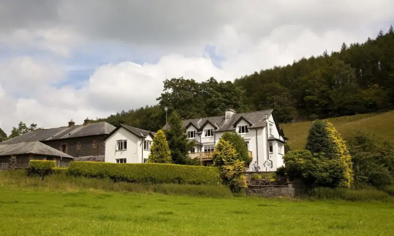 Lake District hotel sold to investors