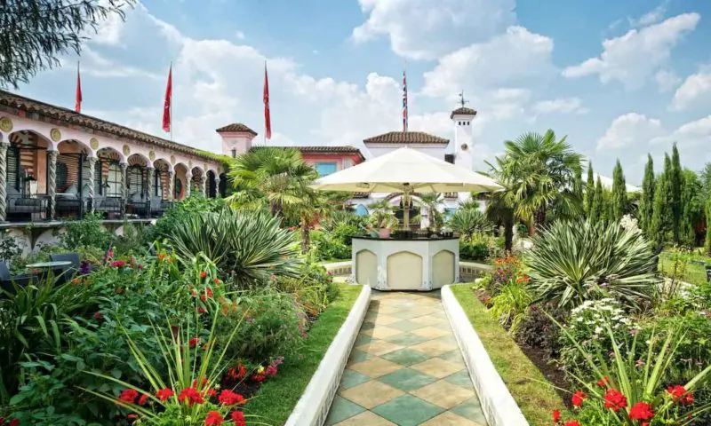 Kensington Roof Gardens closes its doors after 37 years