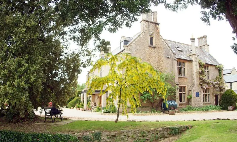 Hotelier adds Stanton Manor hotel to growing portfolio
