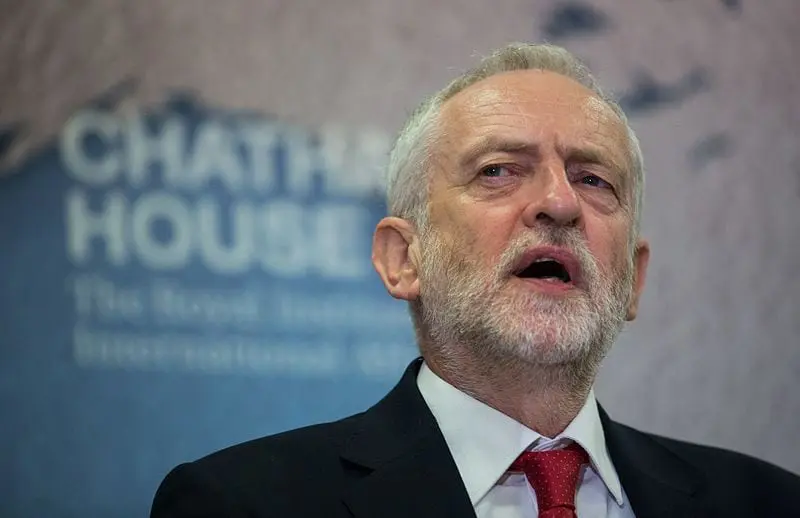 Jeremy Corbyn to clamp down on sexual harassment in hospitality and employers taking tips