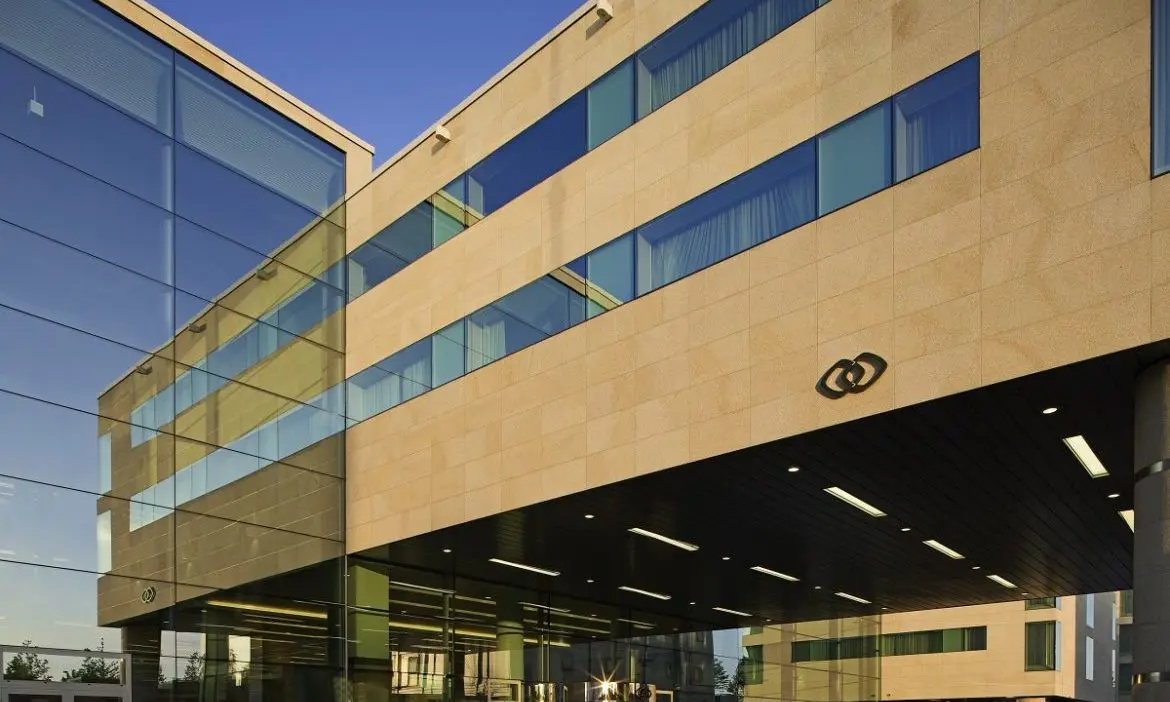 Sofitel London Heathrow strengthens senior team with two key appointments