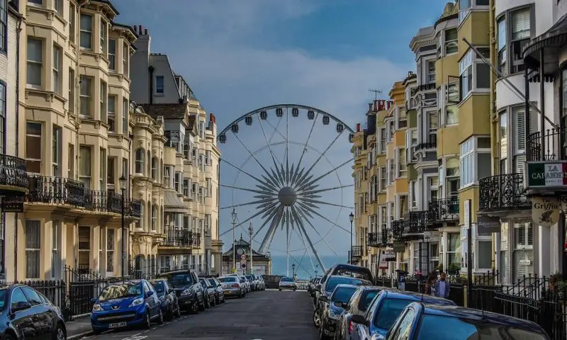 Heat wave ‘fails to warm’ profit levels at UK hotels
