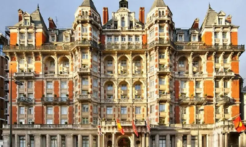 Mandarin Oriental expects ‘partial reopening’ after hotel blaze