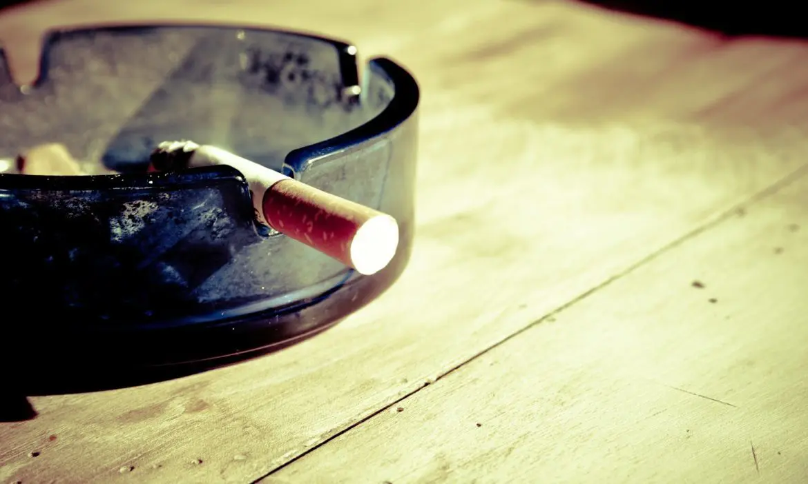 One in five hospitality staff turn to alcohol and cigarettes for work-related stress