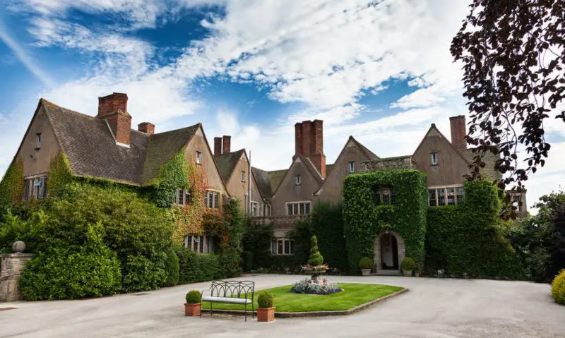 Palé Hall Hotel and Eden Hotel Collection awarded AA Red Star ratings