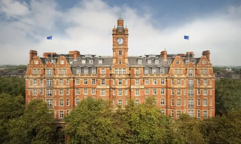 Landmark London awarded Dale Carnegie ‘Leadership Development’ Award 2018