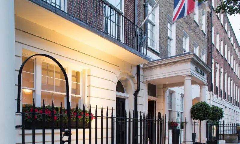 The Arch London acquired by StayWell Holdings and Prince Hotels
