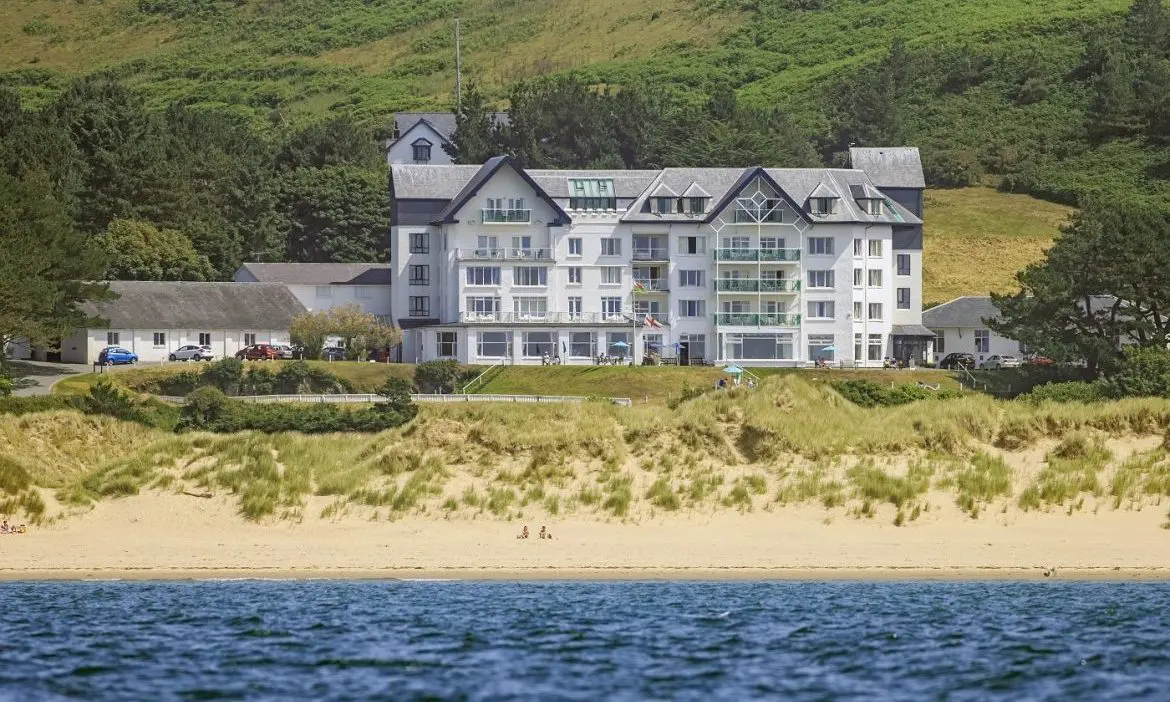 Trefeddian Hotel wins ‘Best Loved Hotel of the Year’