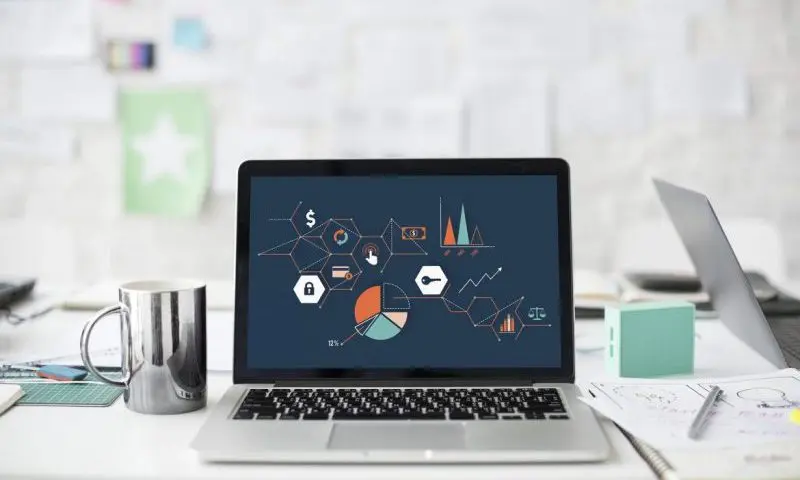 How technology can help differentiate hotels from Airbnb