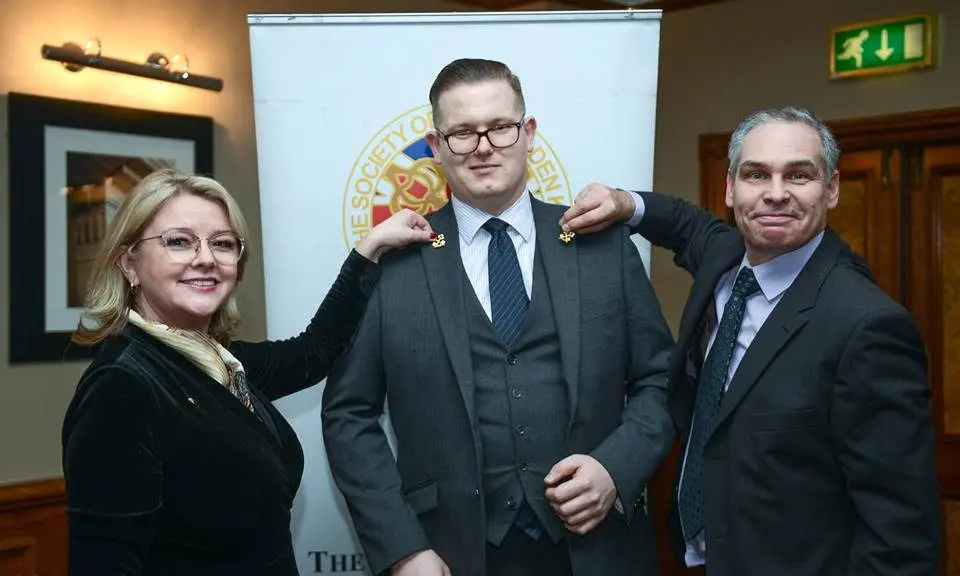 Ashdown Park Hotel employee receives prestigious concierge award