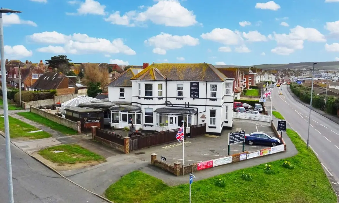 The White Lion Hotel brought to market for £1.1m