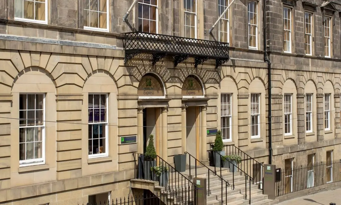 New GM appointed at Holiday Inn Express Edinburgh