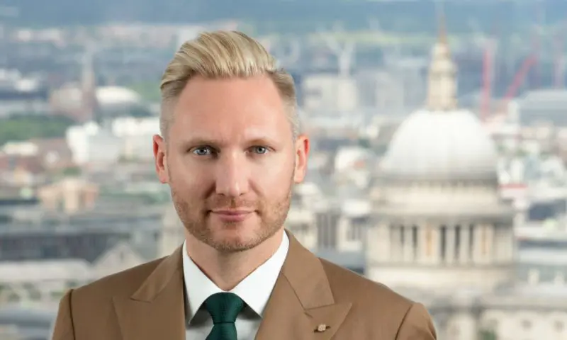 Shangri-La Hotel London appoints new general manager