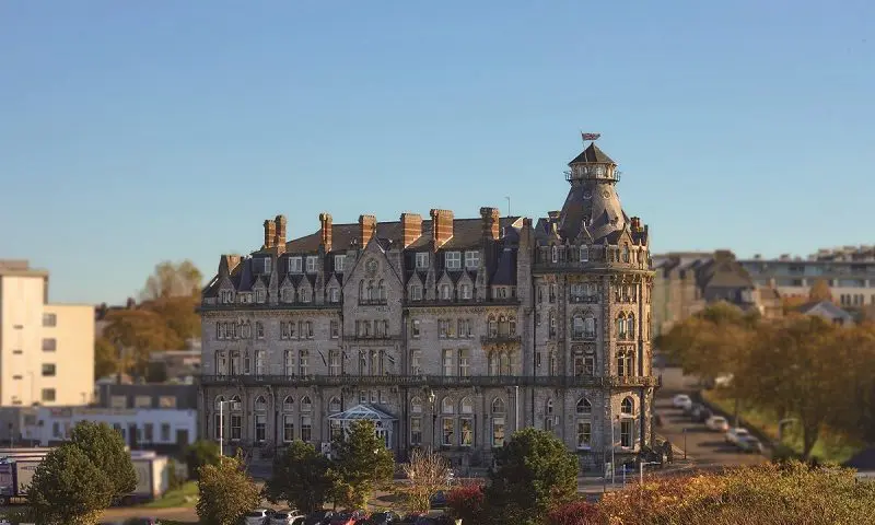 Bespoke Hotels acquires lease to operate Duke of Cornwall Hotel