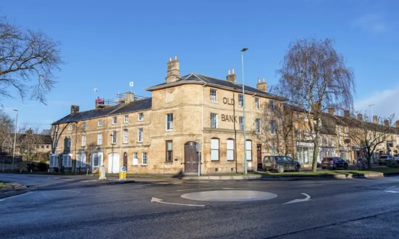 ‘Historic’ Cotswolds hotels brought to market