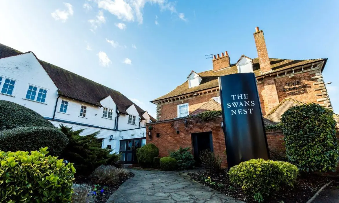 Focus adds Shakespearean landmark hotel to portfolio
