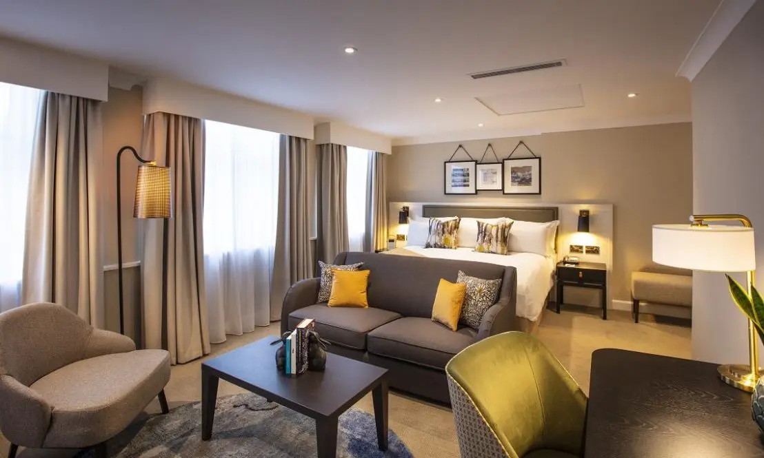 Grosvenor Hotel relaunches as Amba Hotel Grosvenor