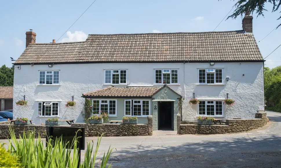 Butcombe Pub & Inns opens the Swan Inn with nine new rooms