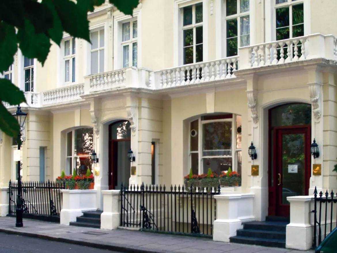 Paddington hotel sold to Touriste Collection