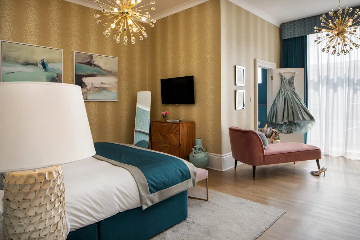 Accor unveils two new UK sites