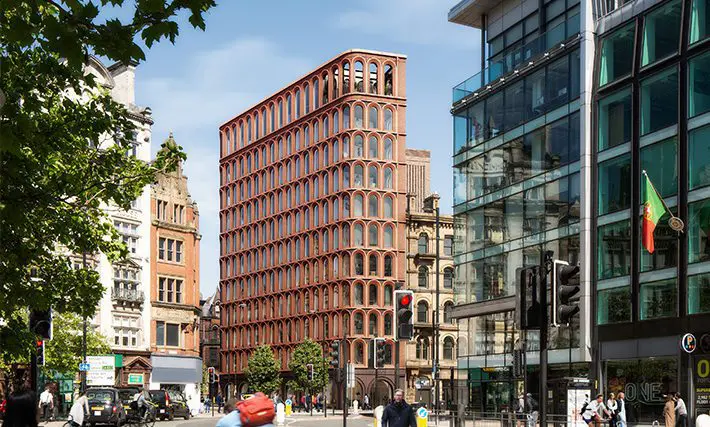 Cristiano Ronaldo plans to open luxury Manchester hotel
