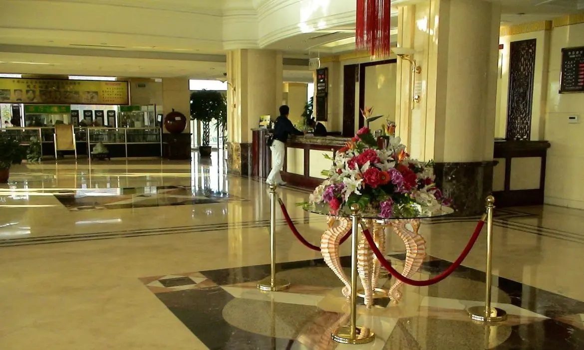 UKH warns quarantine rules could affect tourism long-term