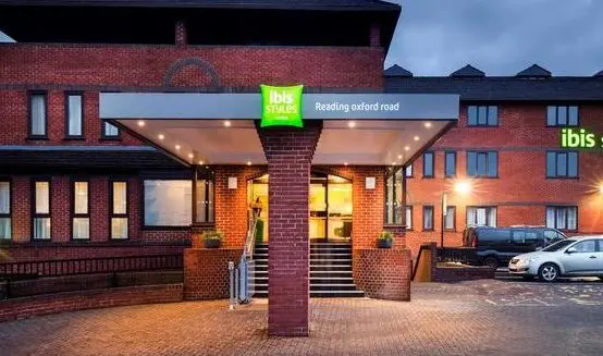 Bid deadline set for £4.5m Ibis Reading hotel
