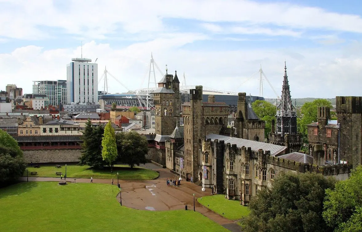 New ‘cash cocktail’ urgently needed,  says UKHC