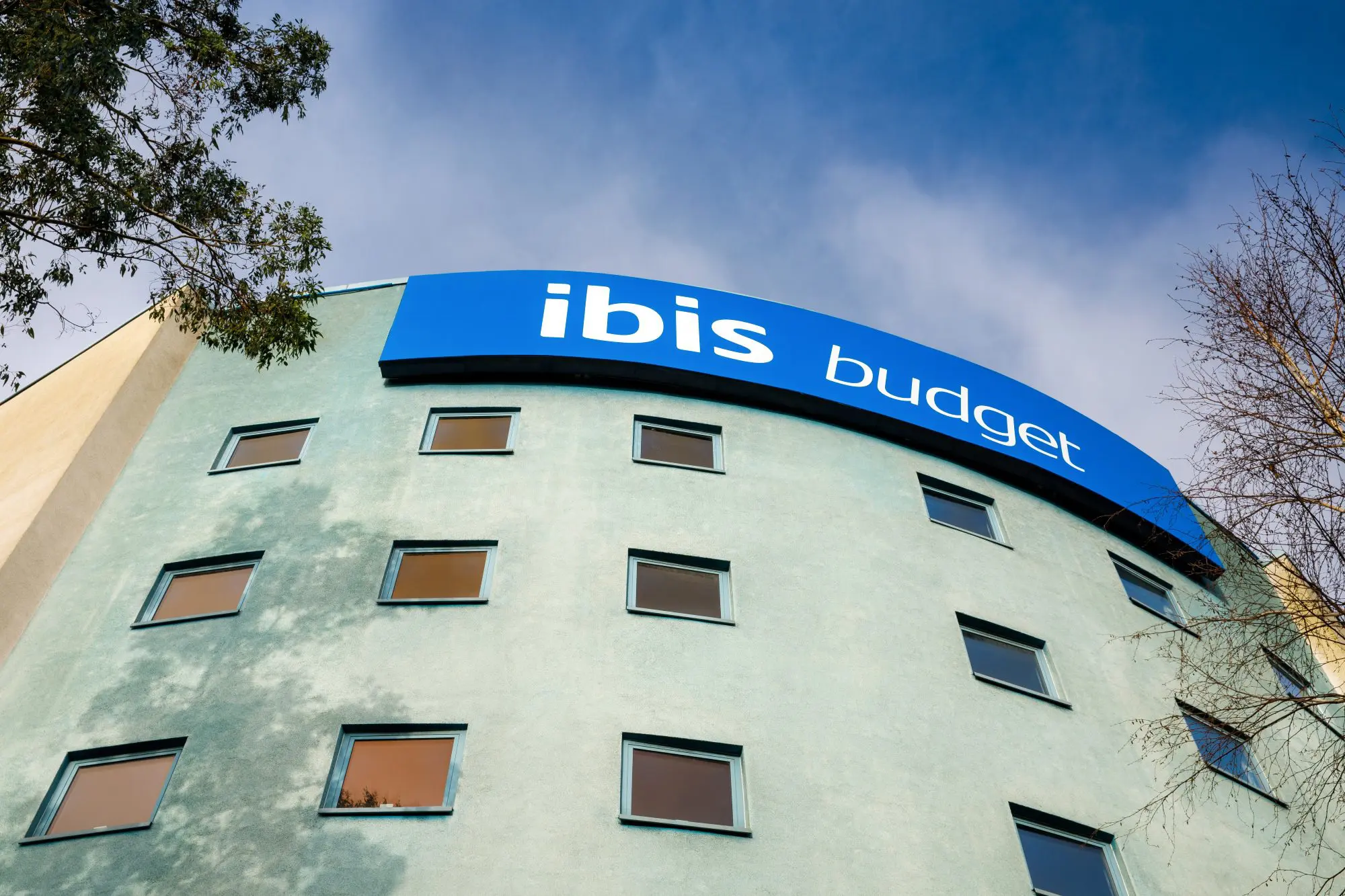 RBH opens Ibis Budget hotel at Heathrow