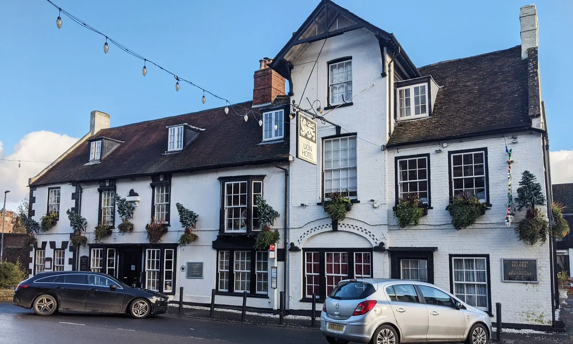 The Lion Hotel brought to market for £950,000