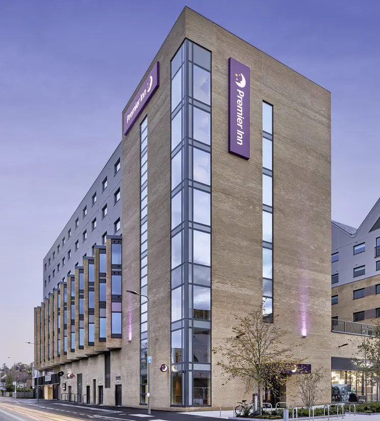 Whitbread opens new Premier Inn site in Oxford