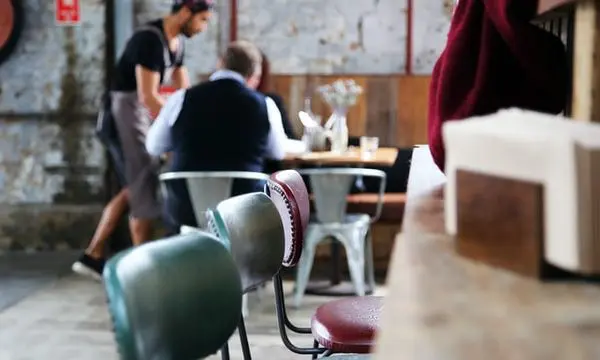 355,000 fewer employees in hospitality than last year, says ONS