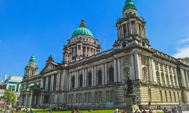 Outdoor hospitality in Northern Ireland to reopen on 30 April