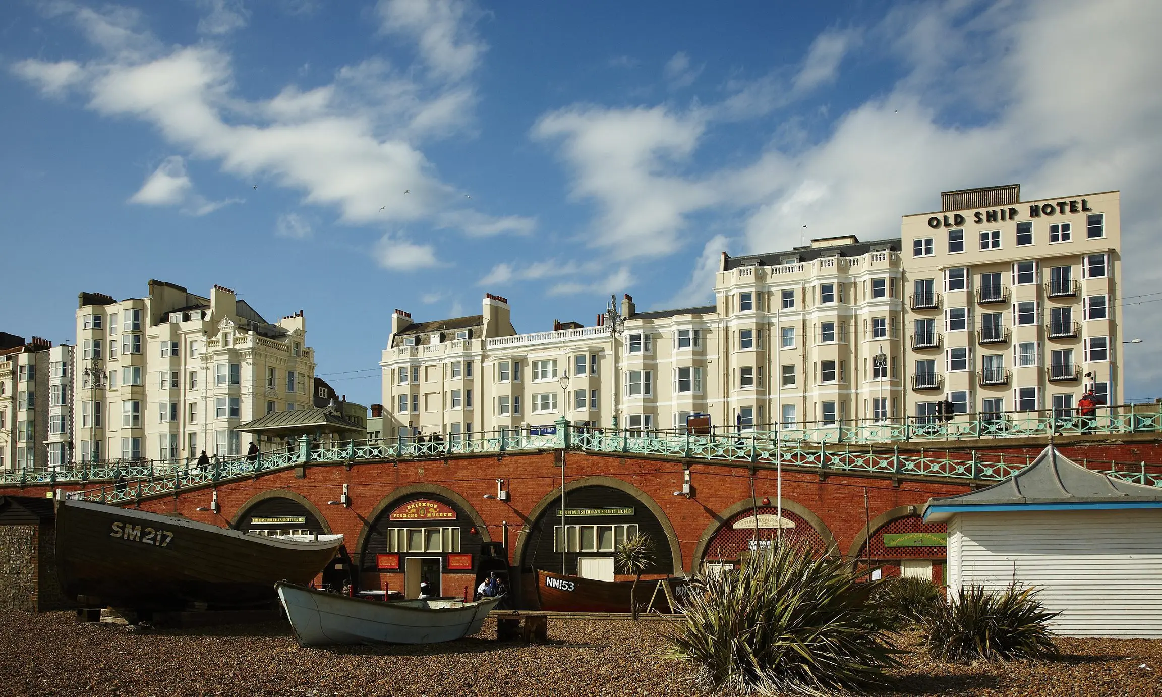 The Old Ship hotel partners with Brighton and Hove Bus Network