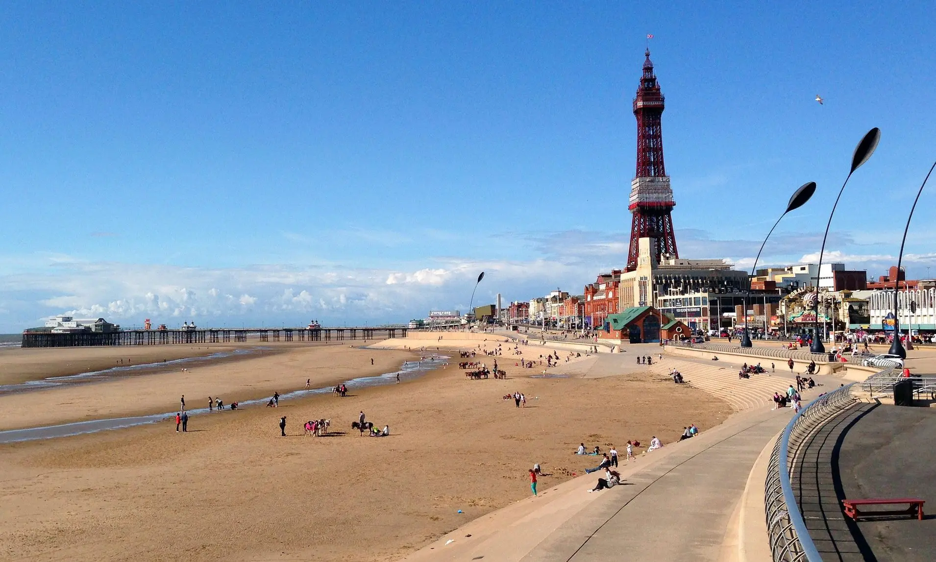 Blackpool hotel requires planning permission to house 320 asylum seekers
