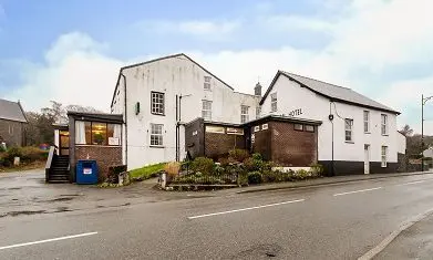 Dolbadarn Hotel sold for first time in 40 years