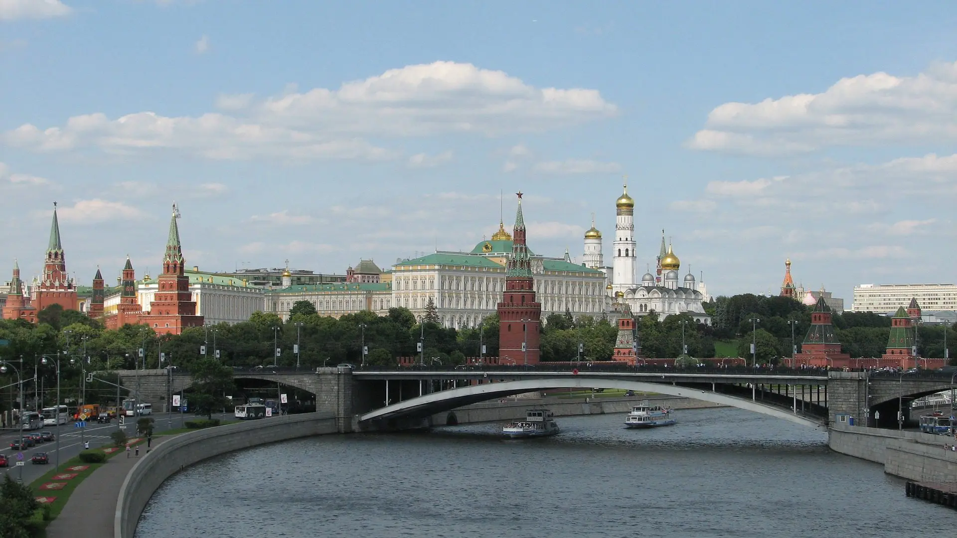 IHG suspends activity in Russia and closes Moscow office