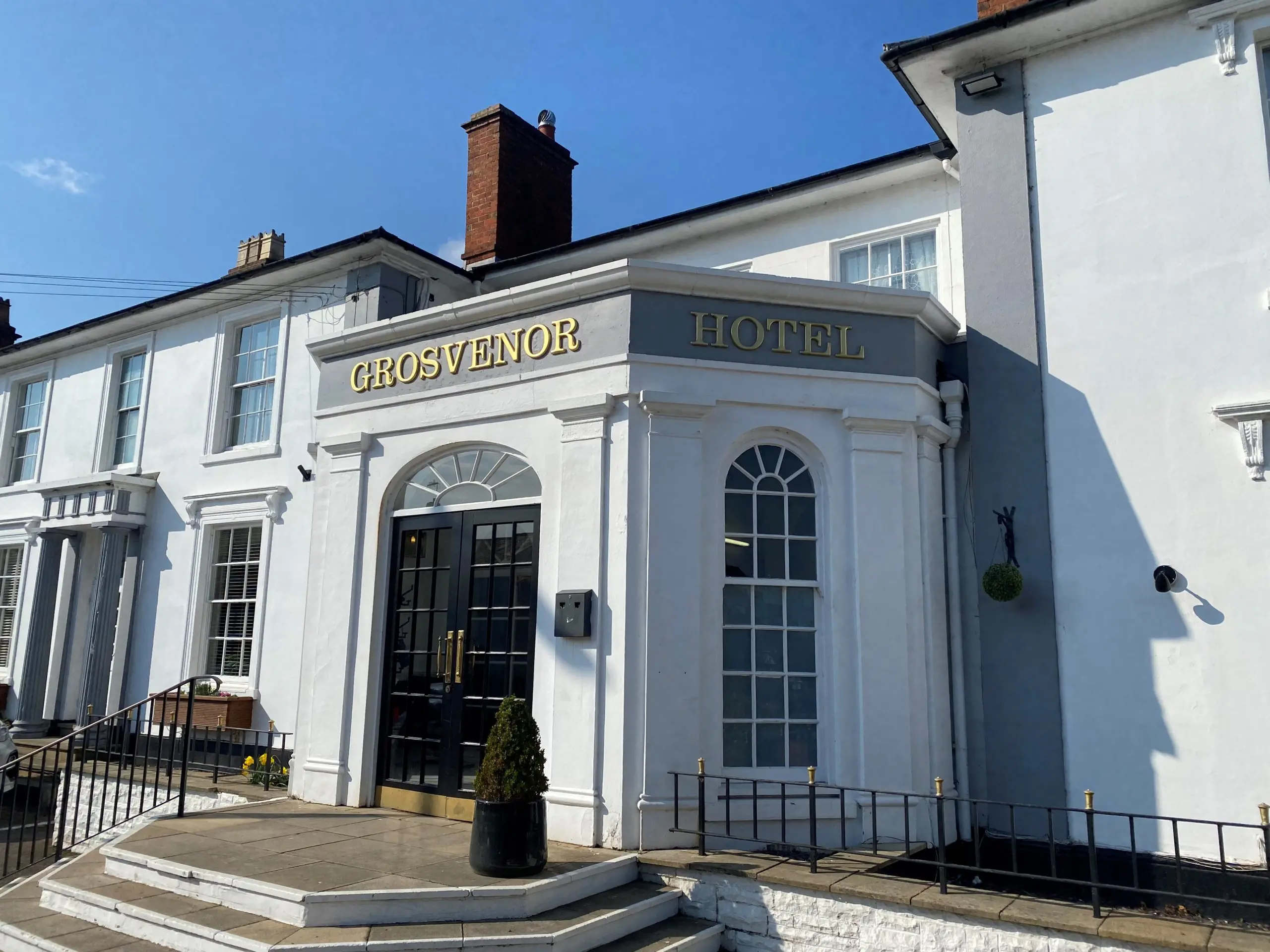 Stratford hotel returns to original name following rebrand