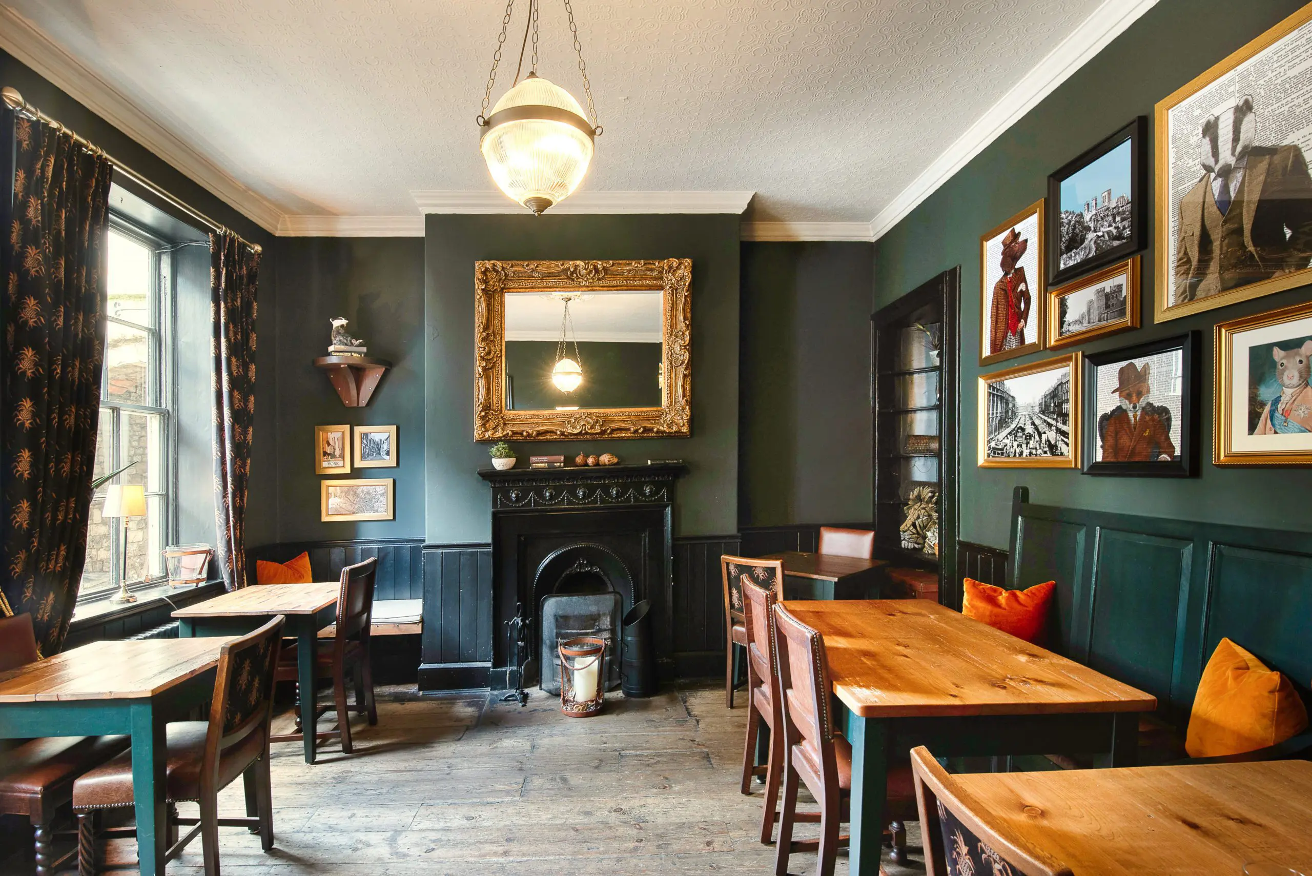 Behind the curtains of The Fat Badger York