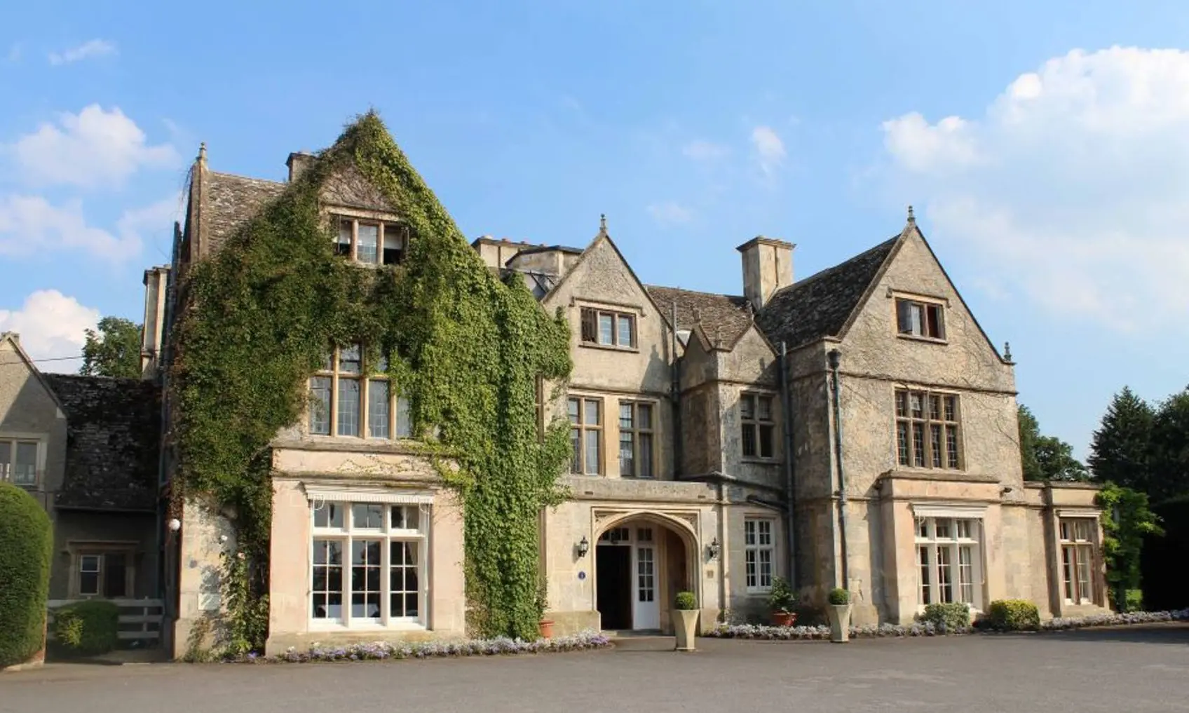 Eden Hotel Collection gives staff cost of living pay rise of up to 14%