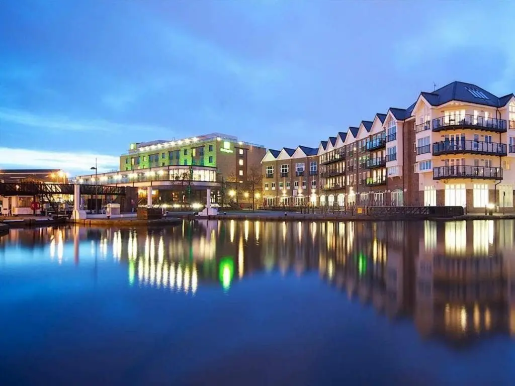 Splendid Hospitality Group acquires Holiday Inn London Brentford Lock