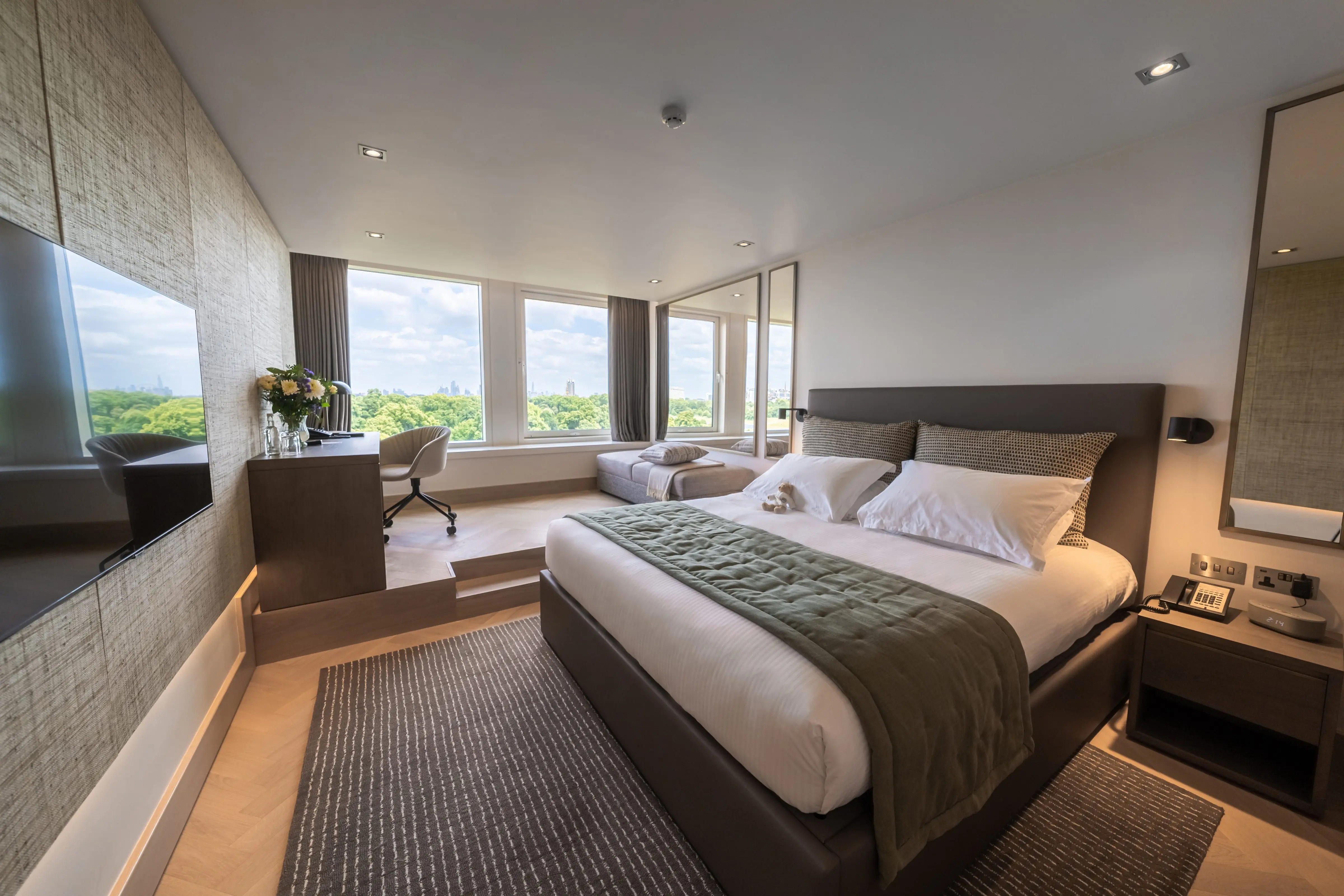 Royal Garden Hotel completes major refurb
